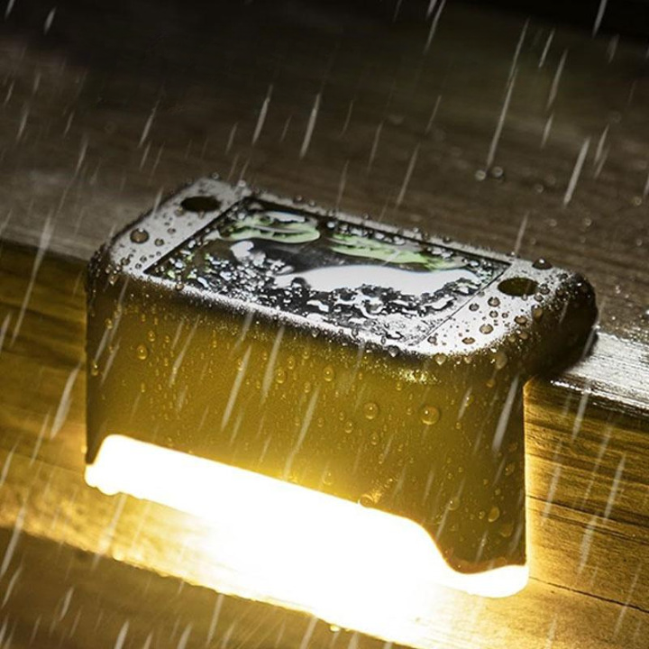 Warmweiße LED Solar-Stufenlichter, wasserdicht, Garten & Terrasse