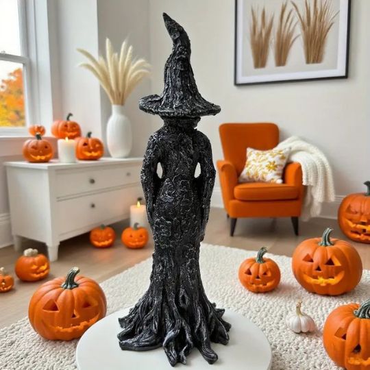 SchattenHexe Statue - Die Schweigende Wächterin