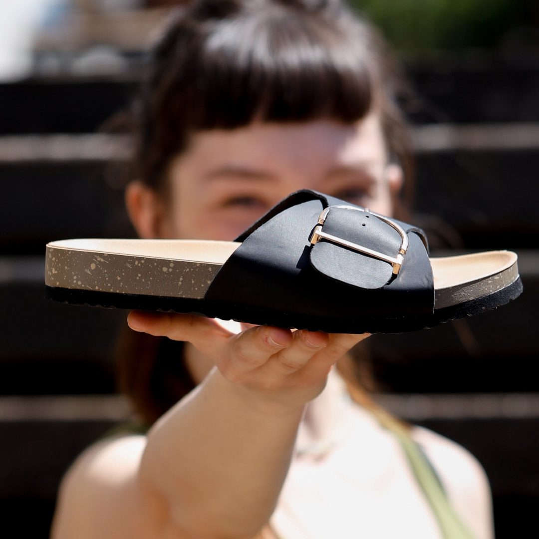 OrthoMia - Schmerzlindernde Kork-Sandalen mit Schnallenriemen-Design für Damen