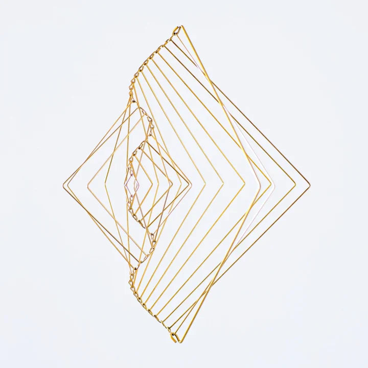 Handgemachte magische Welle - faszinierendes kinetisches Windspiel