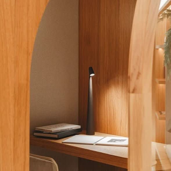 kaufsy | Wiederaufladbare tragbare LED-Tischlampe